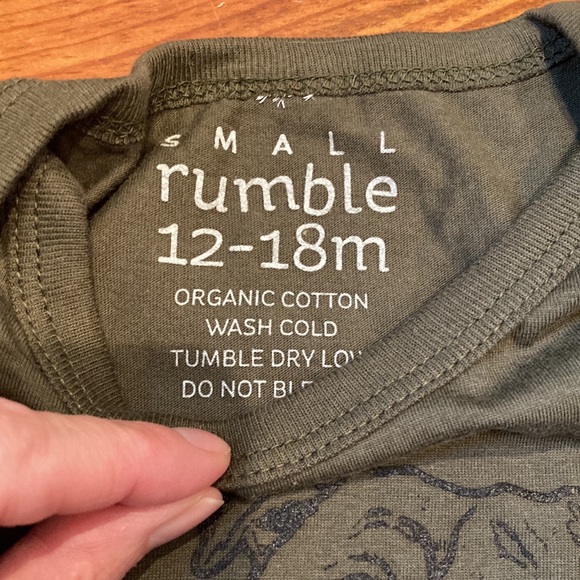 NWOT! SMALL RUMBLE 12-18M Pug Screen Printed Body Suit SS Unisex - Picture 14 of 14